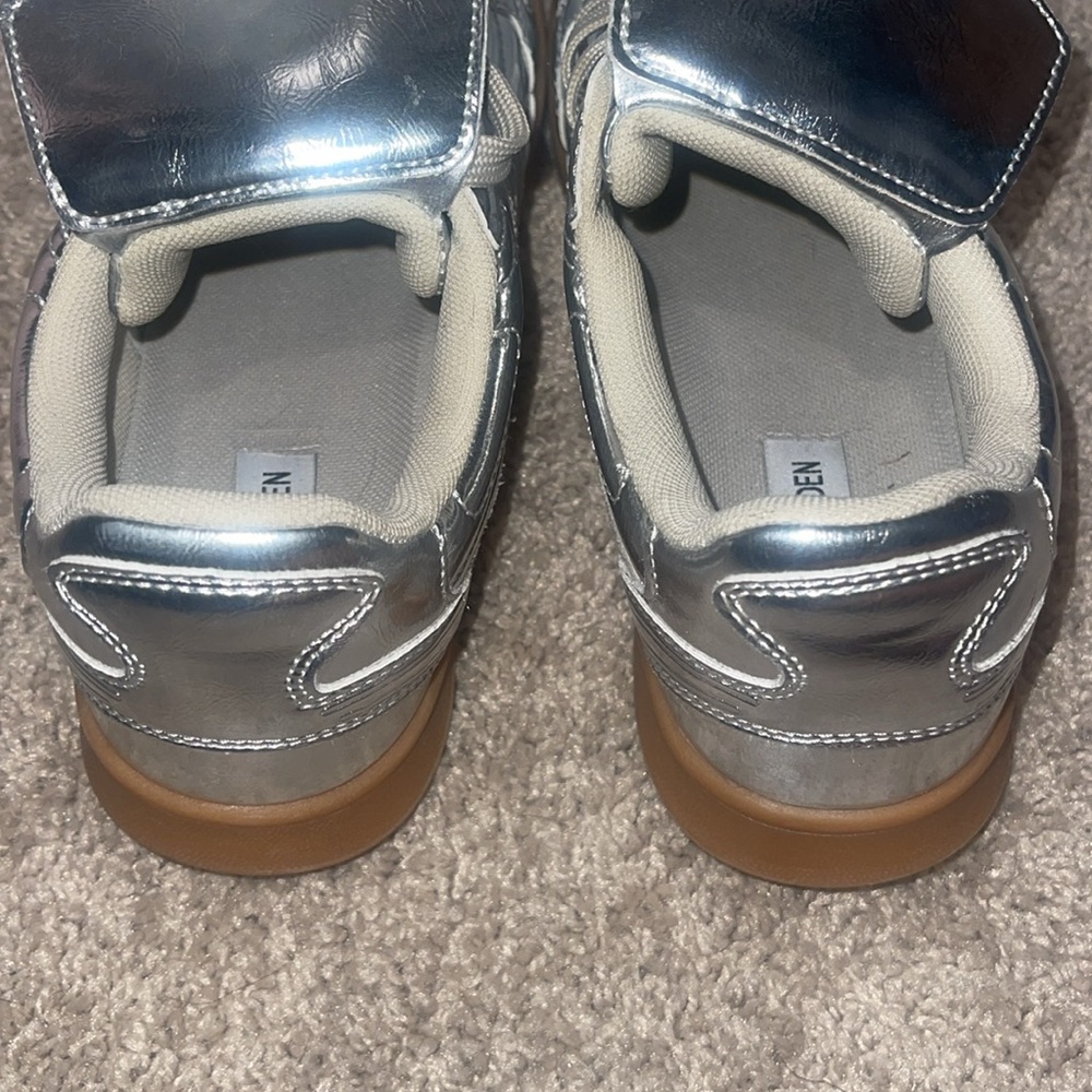 Size 9 worn once Silver Metallic Sneakers - Picture 4 of 4